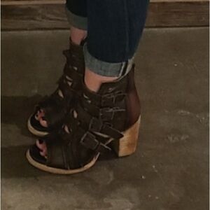 Freebird Braden Size 9